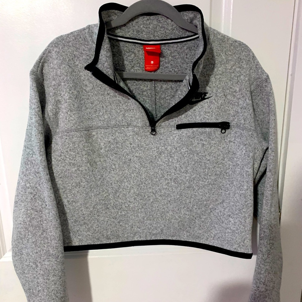 Women’s Nike Cropped 1/4 Zip Sweatshirt